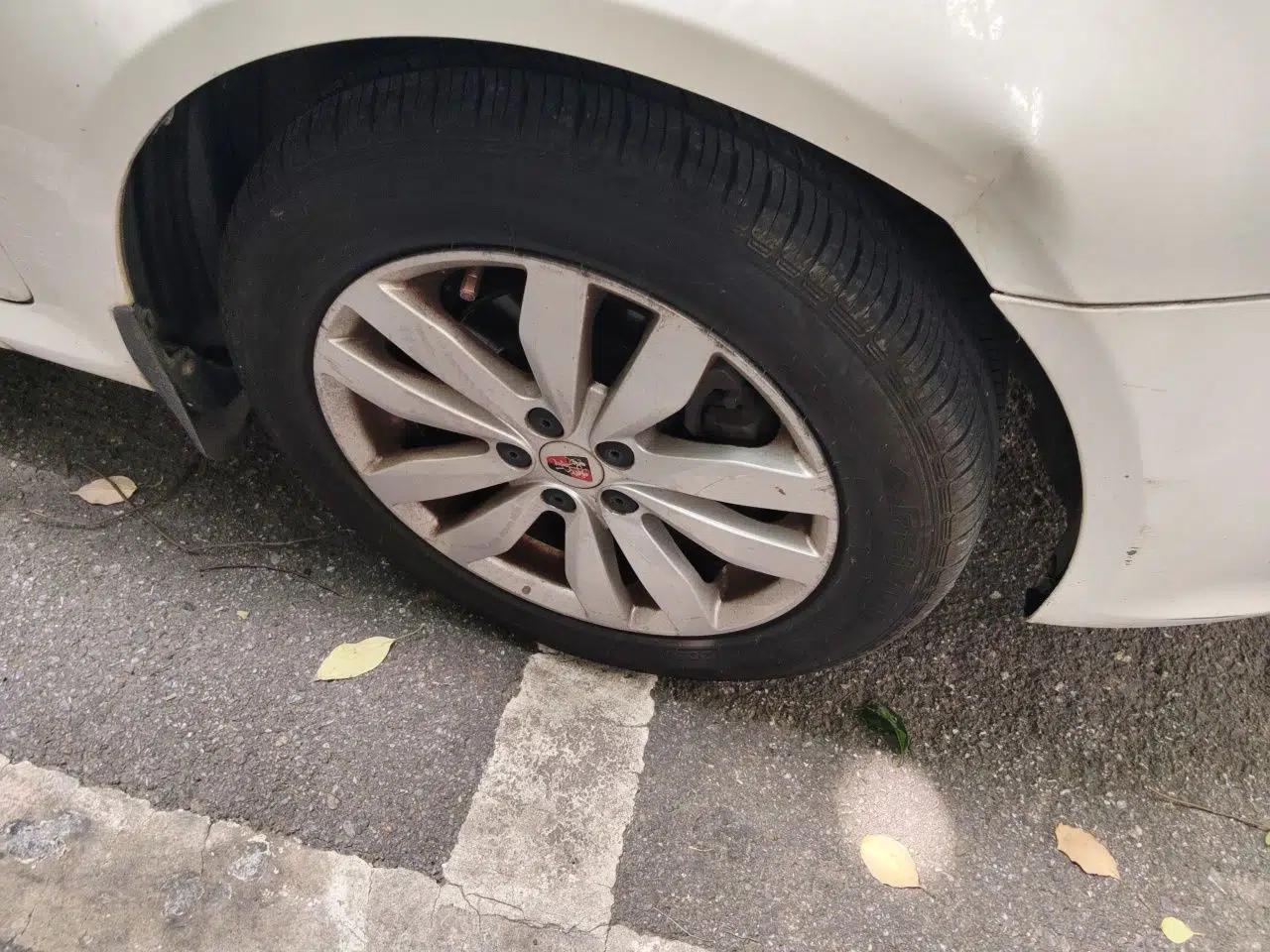 Roewe 350 2015 1.5L Automatic Luxury Sunroof Edition — миниатюра 8