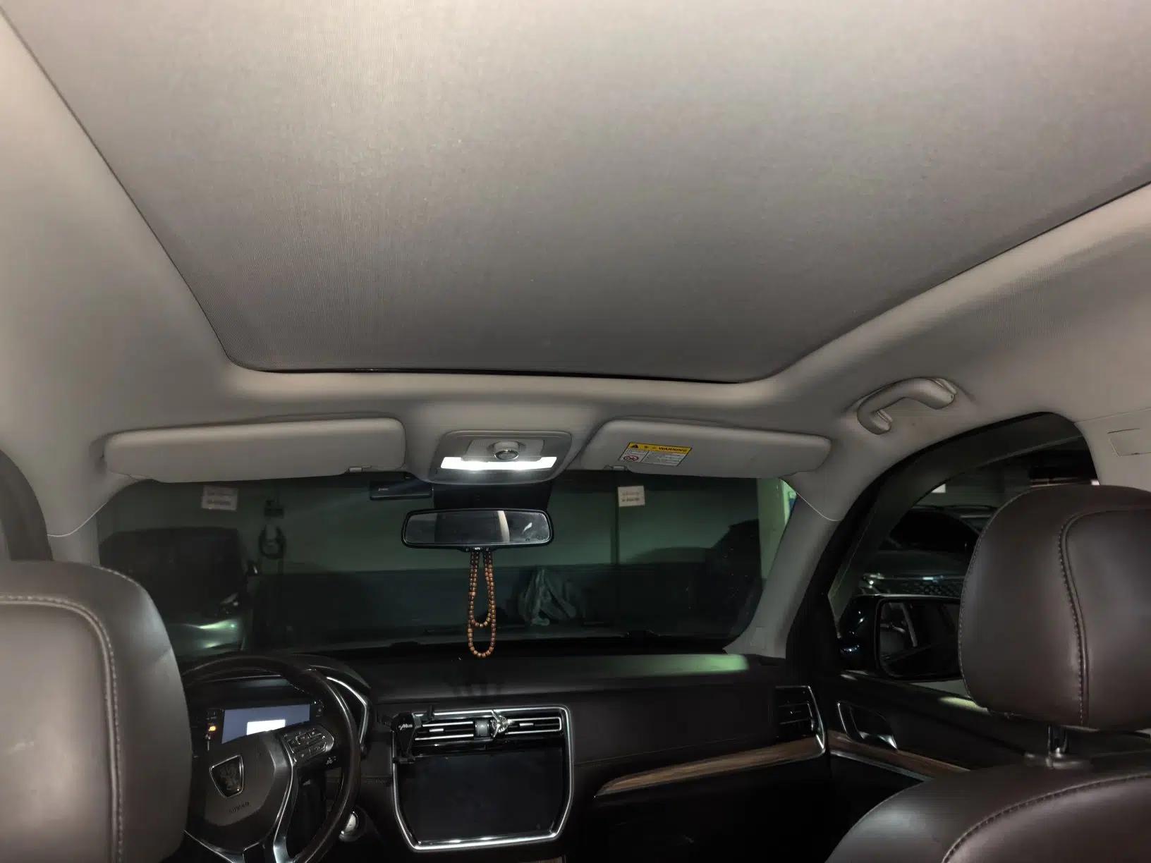 Roewe RX8 2018 30T Smart Connectivity Two-Wheel Drive Supreme Edition — миниатюра 18