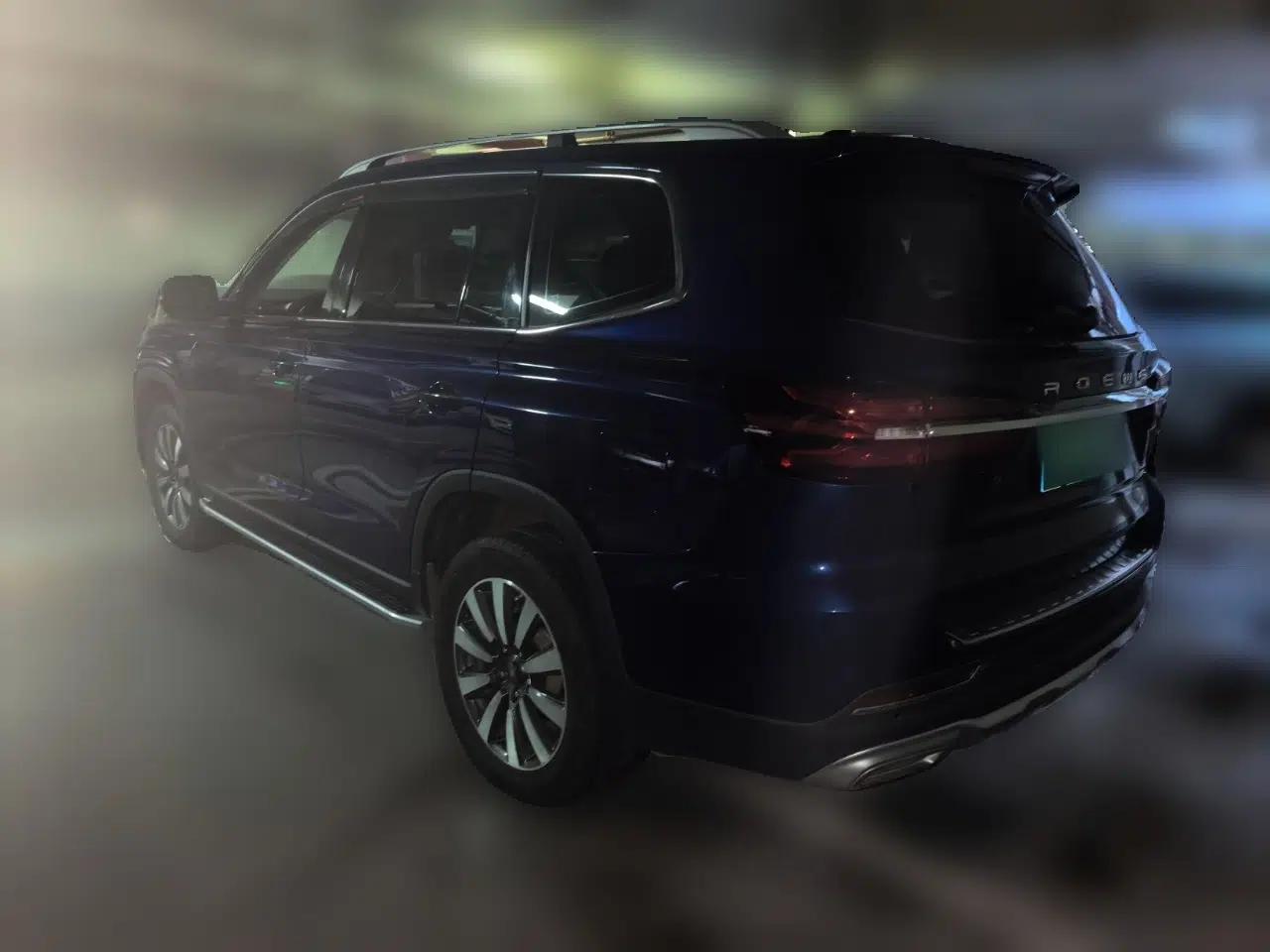 Roewe RX8 2018 30T Smart Connectivity Two-Wheel Drive Supreme Edition — миниатюра 4