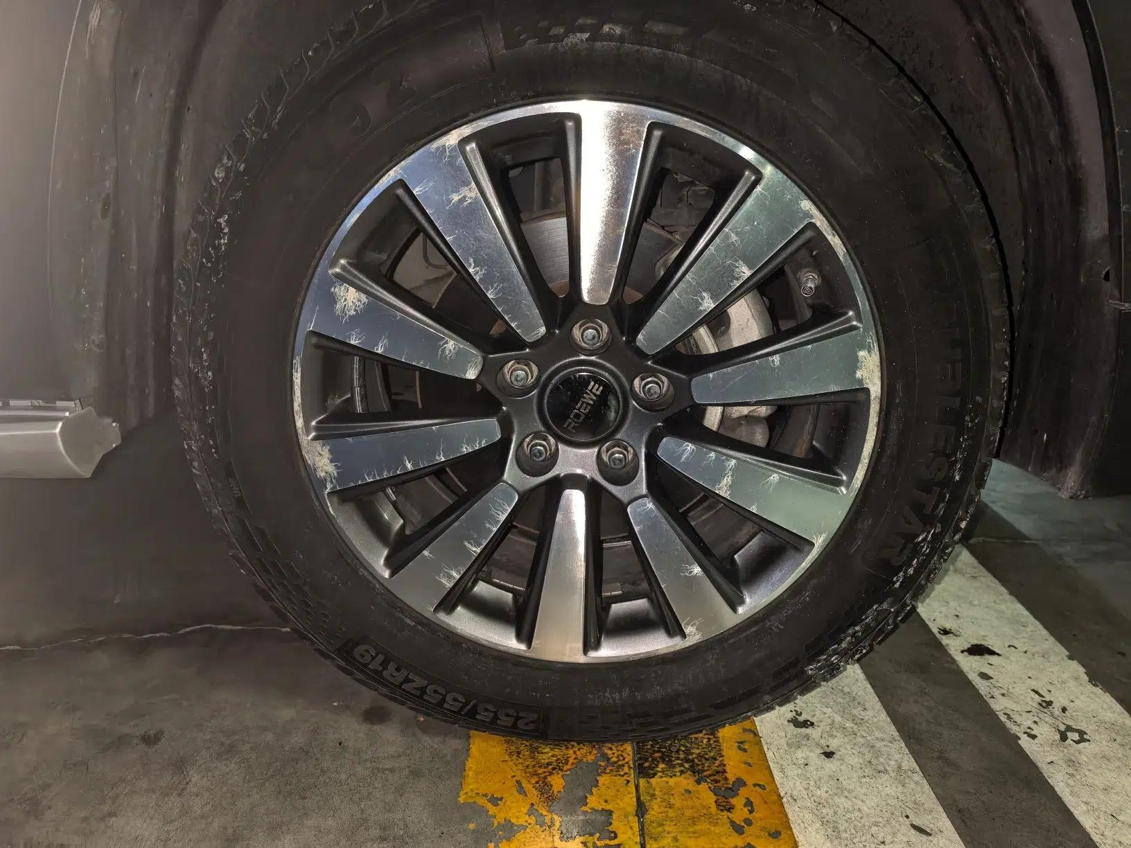 Roewe RX8 2018 30T Smart Connectivity Two-Wheel Drive Supreme Edition — миниатюра 8