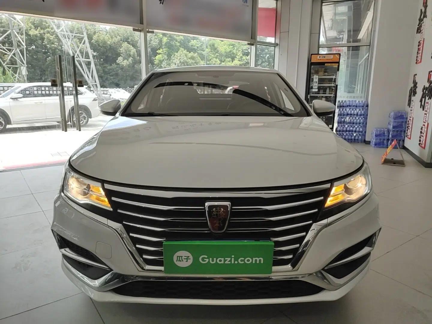 Roewe i6 2020 PLUS 1.6L CVT 4G Connected Glory Flagship Edition — миниатюра 2