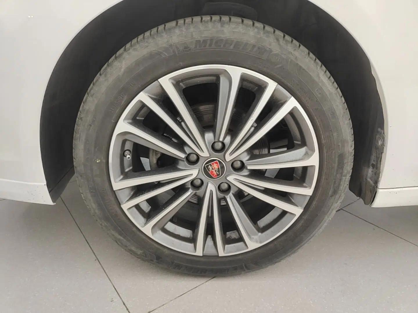 Roewe i6 2020 PLUS 1.6L CVT 4G Connected Glory Flagship Edition — миниатюра 10