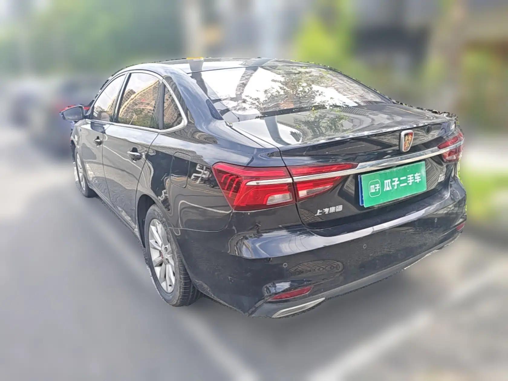 Roewe i6 2017 20T Manual Luxury Edition — миниатюра 4