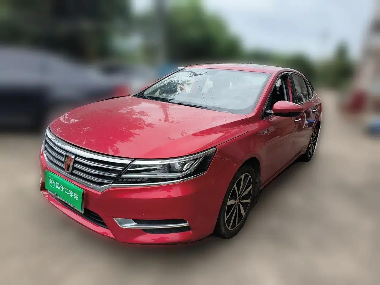 Roewe i6 2017 20T Automatic Internet ZhiZun Edition — миниатюра 1