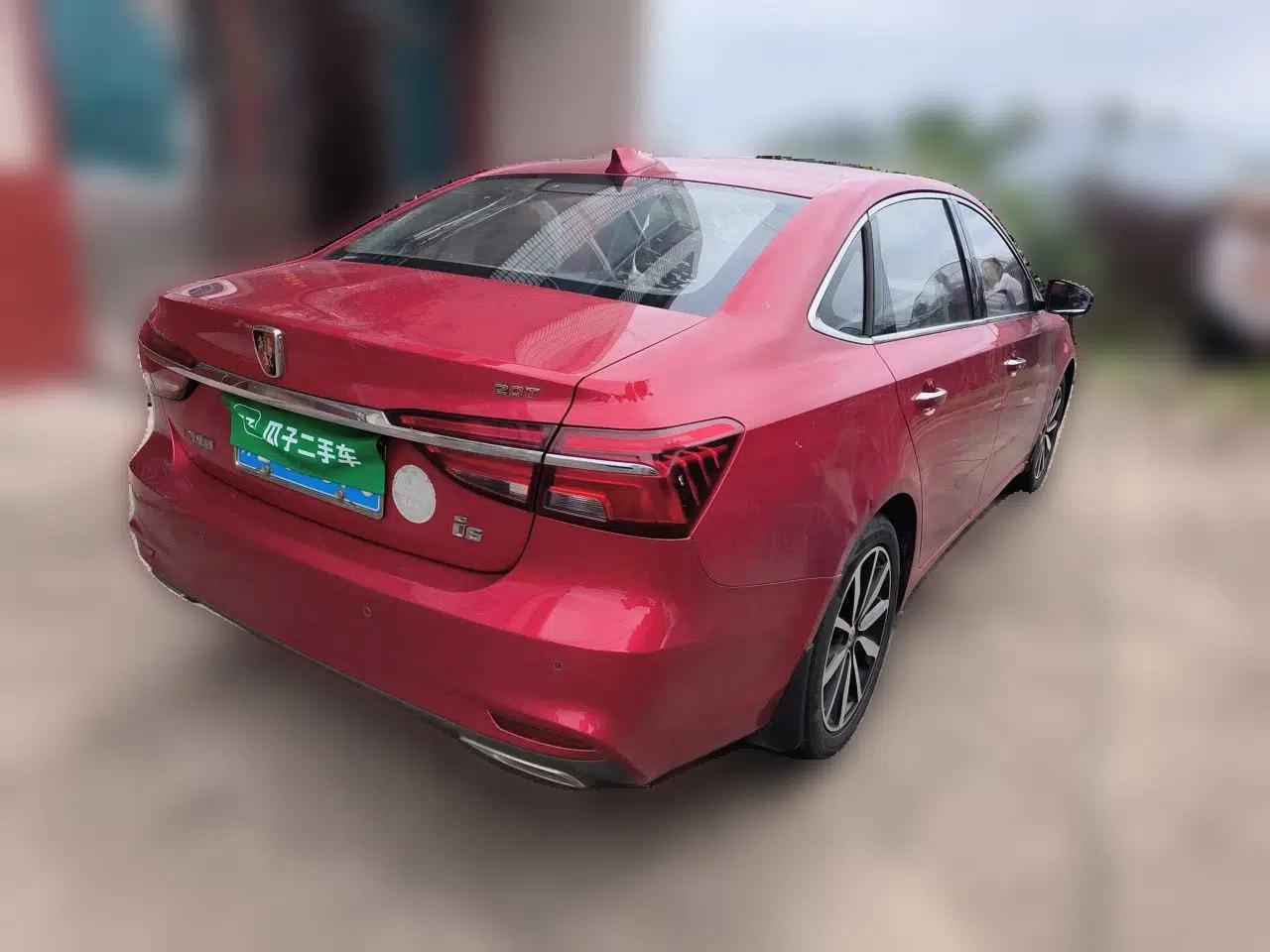 Roewe i6 2017 20T Automatic Internet ZhiZun Edition — миниатюра 6