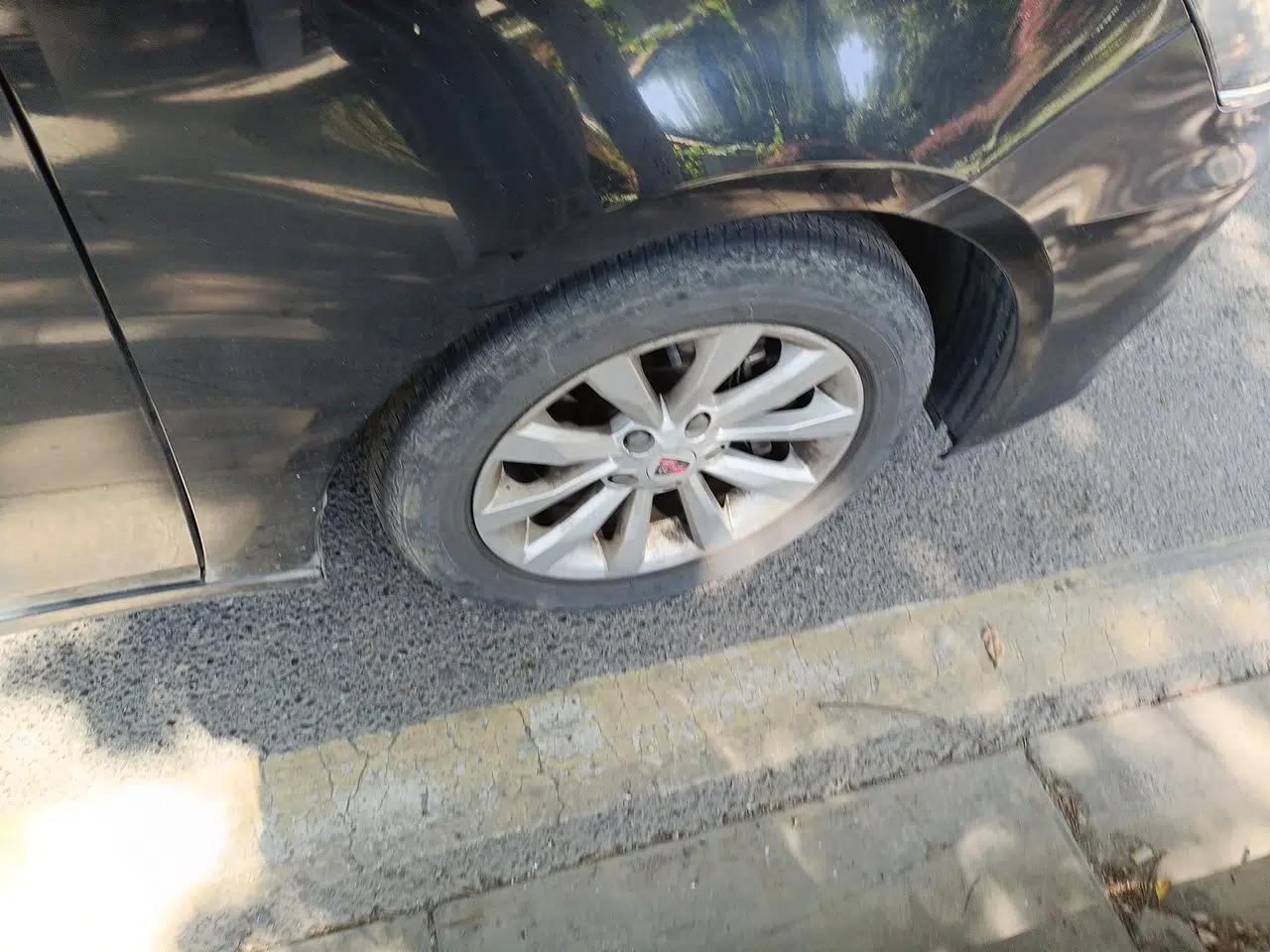 Roewe i6 2017 20T Automatic Flagship Edition — миниатюра 8