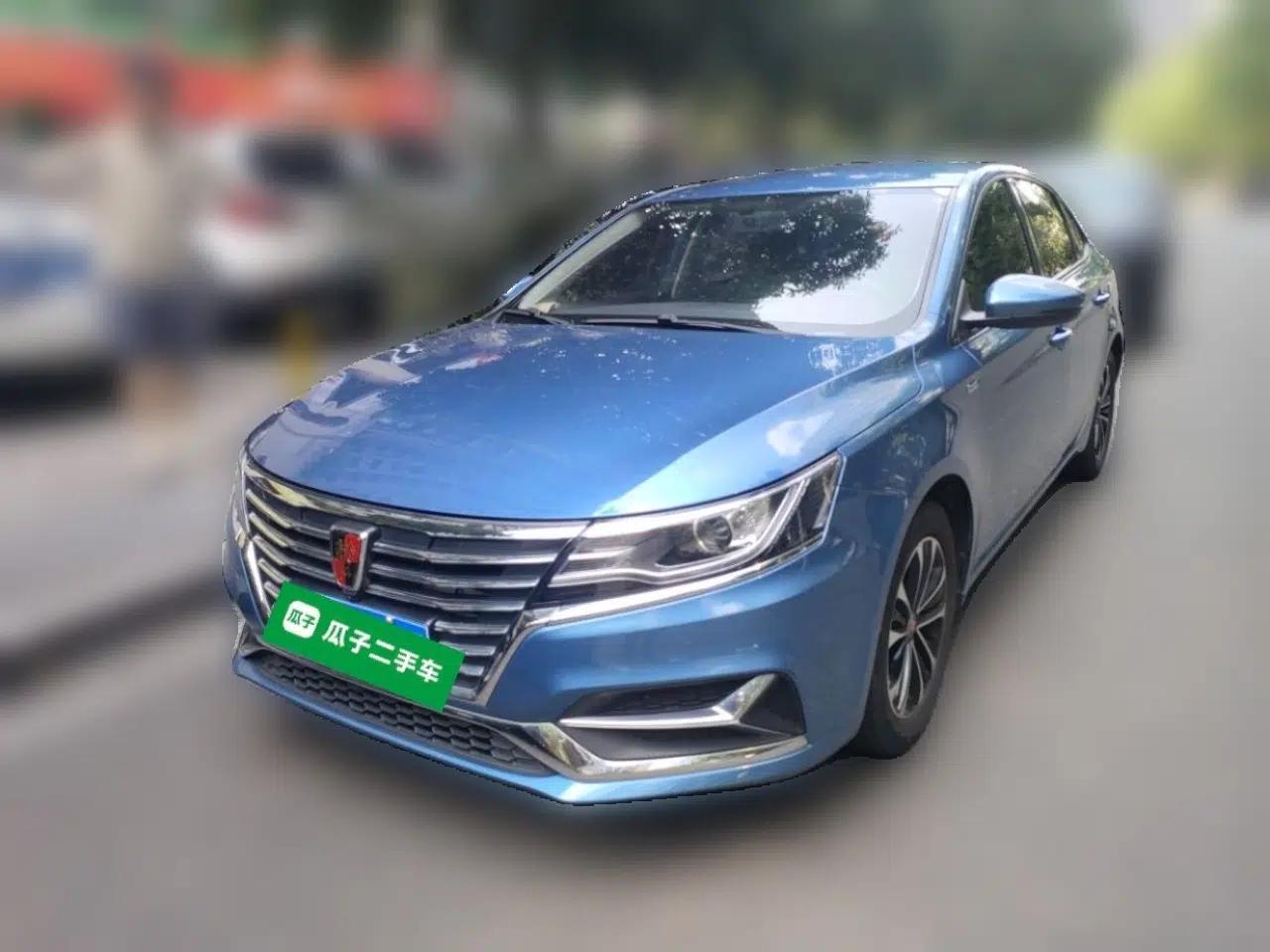 Roewe i6 2019 PLUS 1.6L CVT 4G Connected Luxury Deluxe Edition — миниатюра 1