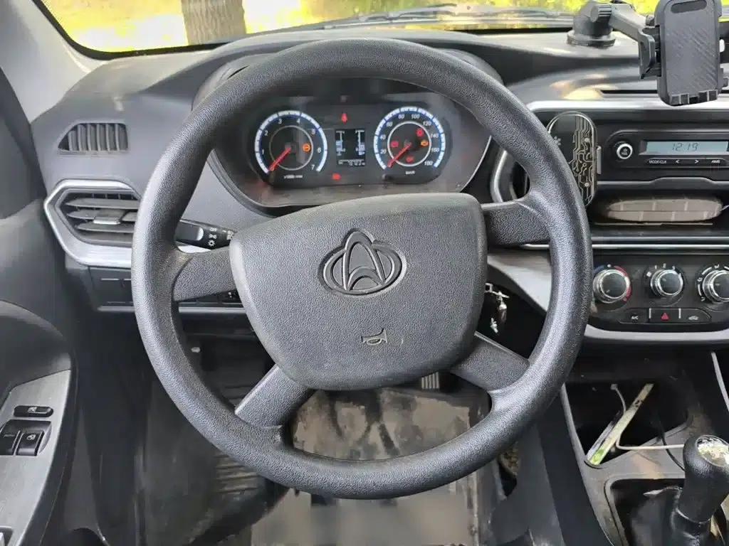 Changan Ruixing M60 2023 1.5L GDI Comfort Passenger Bus (6/7 seats) — миниатюра 3
