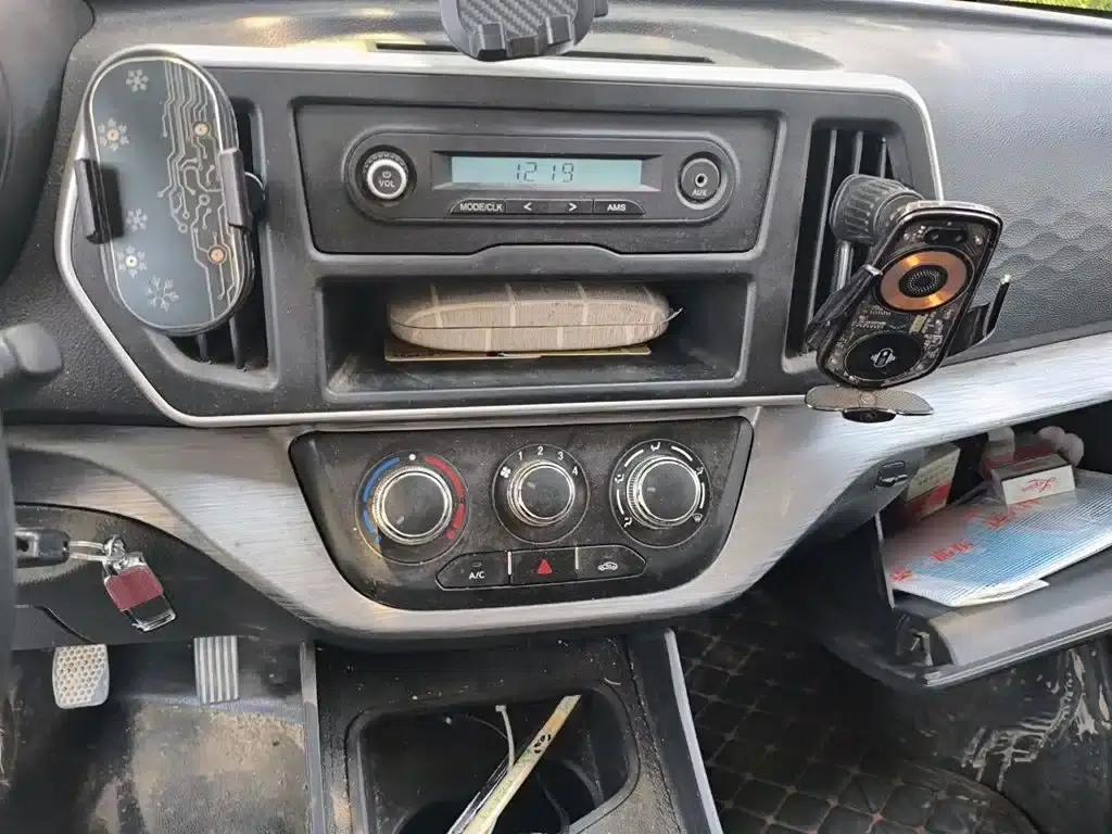 Changan Ruixing M60 2023 1.5L GDI Comfort Passenger Bus (6/7 seats) — миниатюра 6