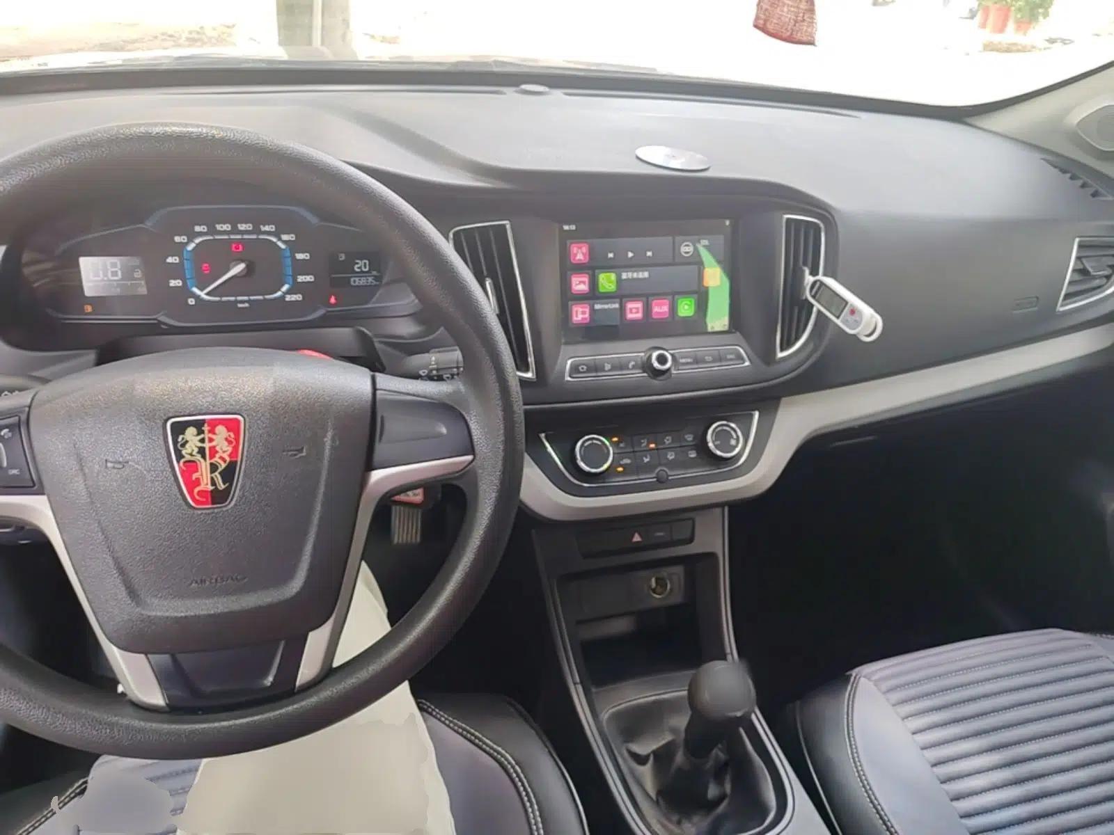 Roewe 360 2016 1.5L Manual Smart Screen Version — миниатюра 12