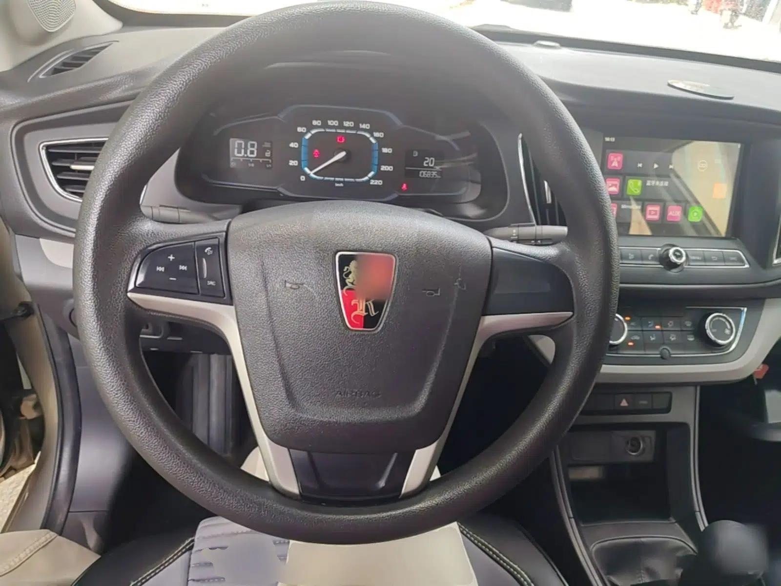 Roewe 360 2016 1.5L Manual Smart Screen Version — миниатюра 13