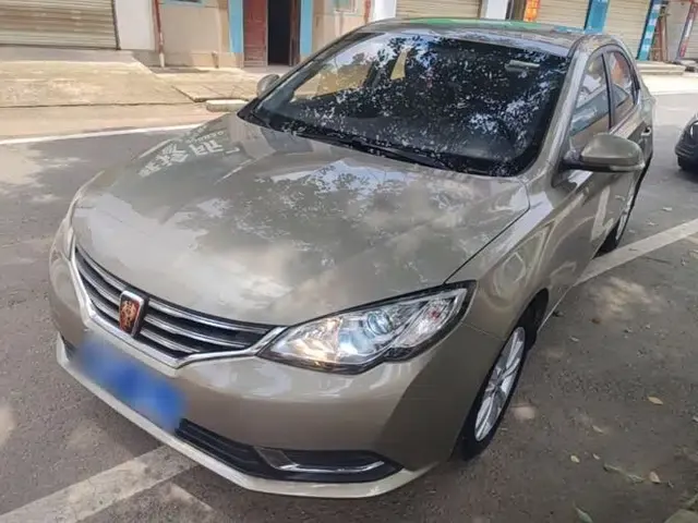 Roewe 360 2016 1.5L Manual Smart Screen Version