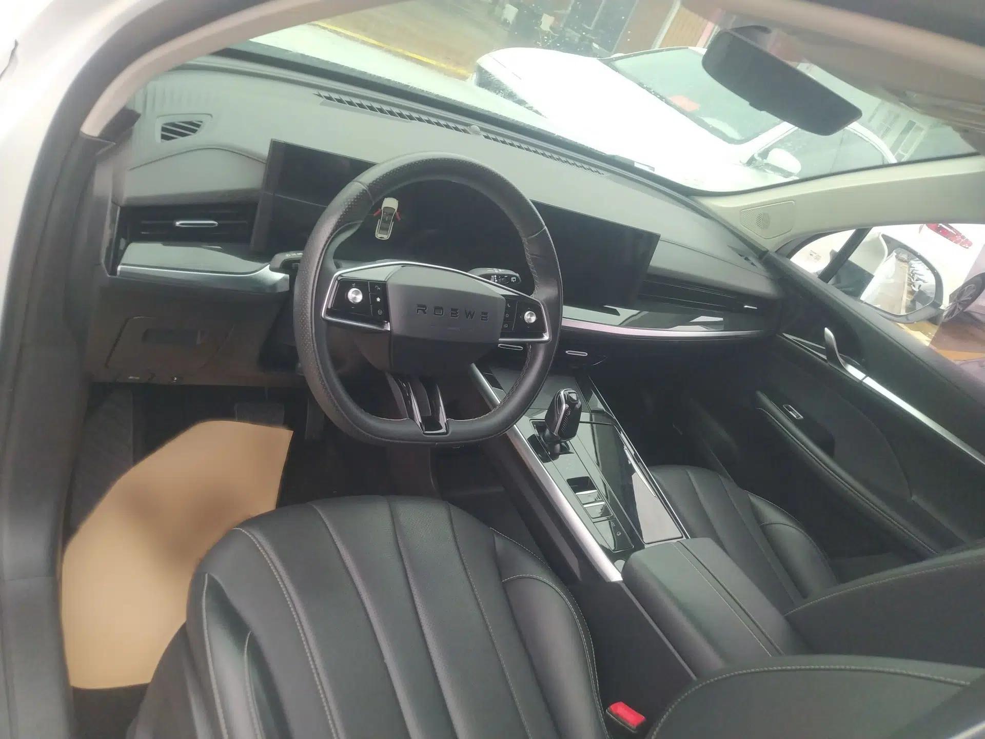 Roewe RX5 MAX 2022 1.5T Automatic Youwei Luxury Edition — миниатюра 17