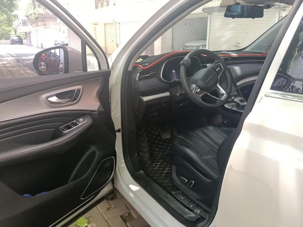 Roewe RX5 MAX 2019 300TGI Automatic 4G Connect Luxury Edition — миниатюра 16