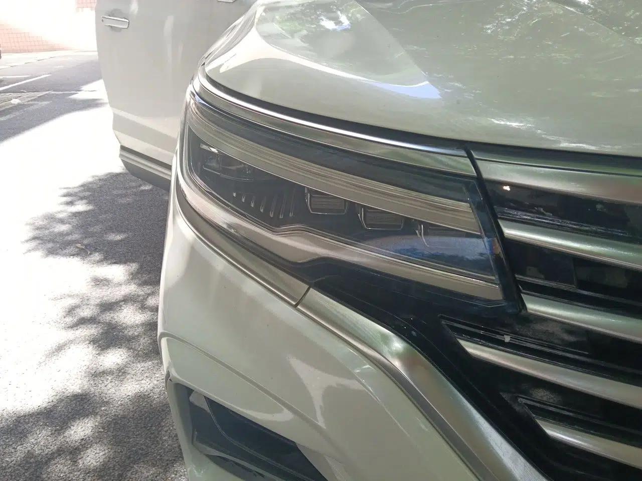 Roewe RX5 MAX 2019 300TGI Automatic 4G Connect Luxury Edition — миниатюра 7