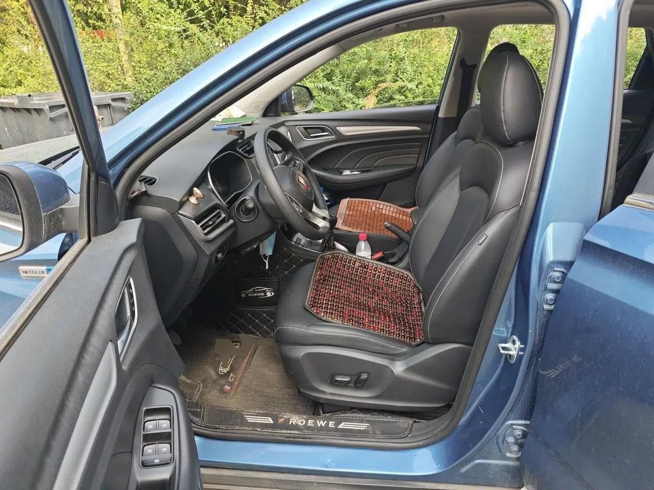 Roewe RX3 2018 1.6L Manual Flagship Edition — миниатюра 15