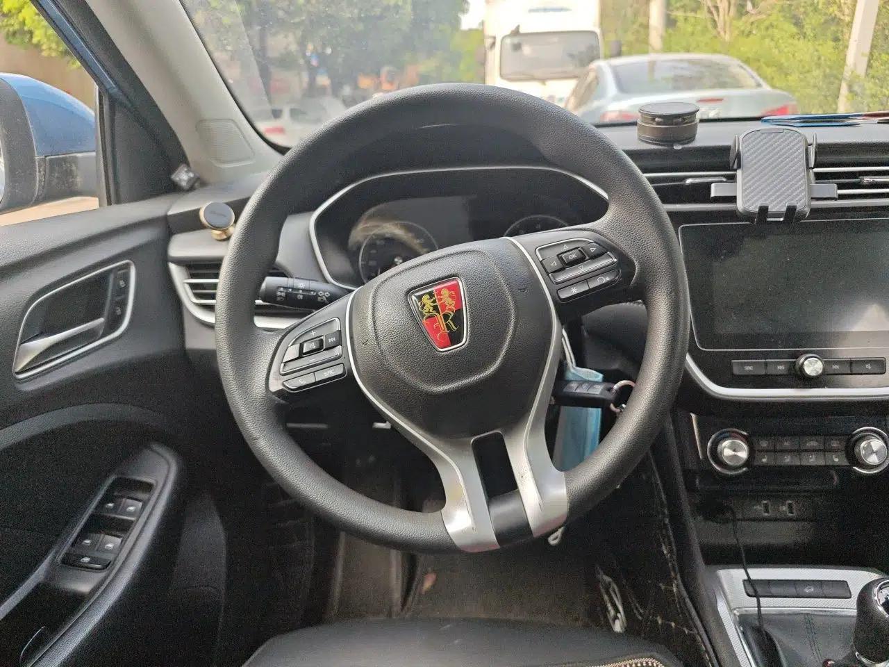Roewe RX3 2018 1.6L Manual Flagship Edition — миниатюра 10