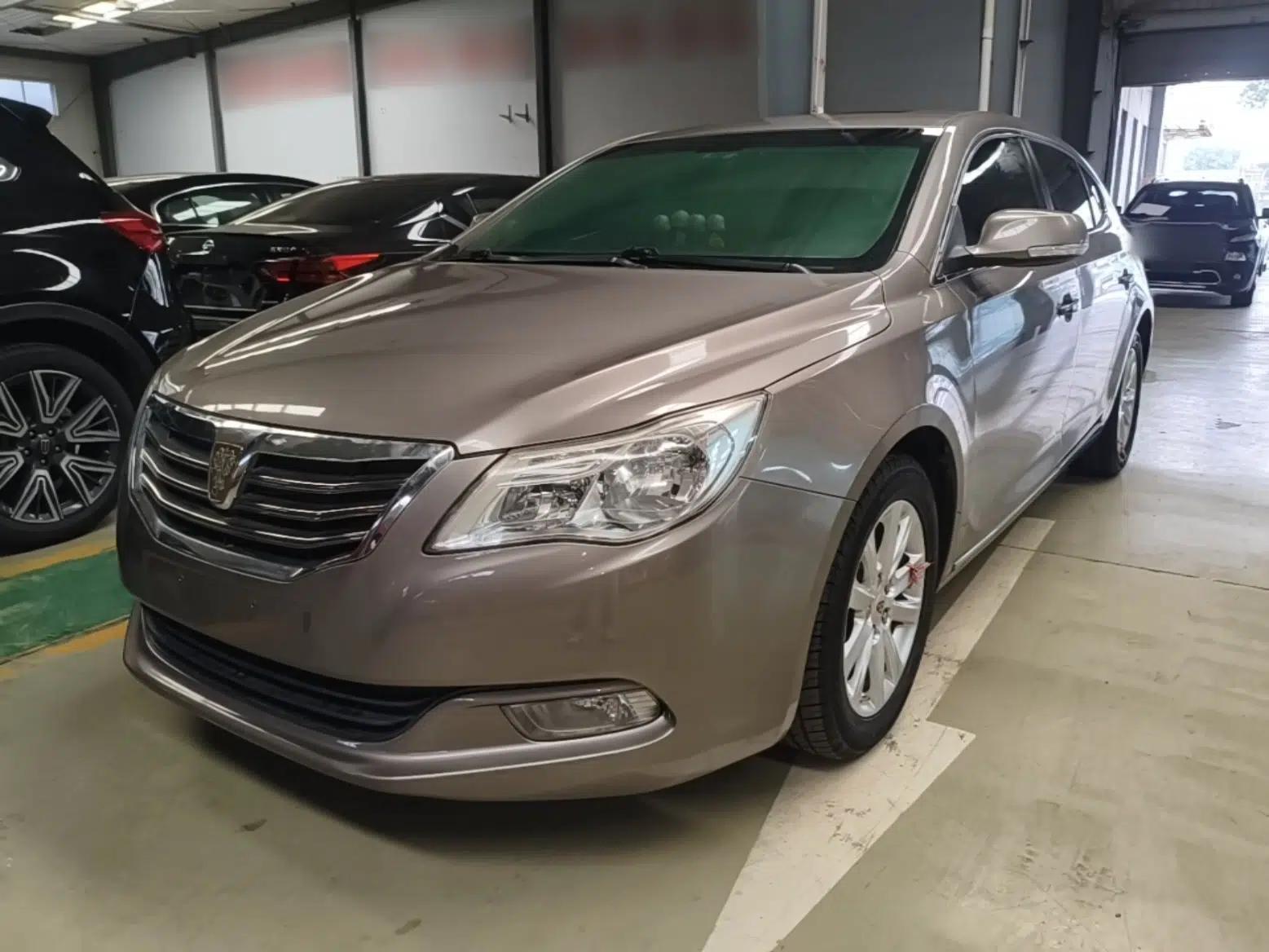 Roewe 950 2012 2.0L Comfort Edition — миниатюра 1