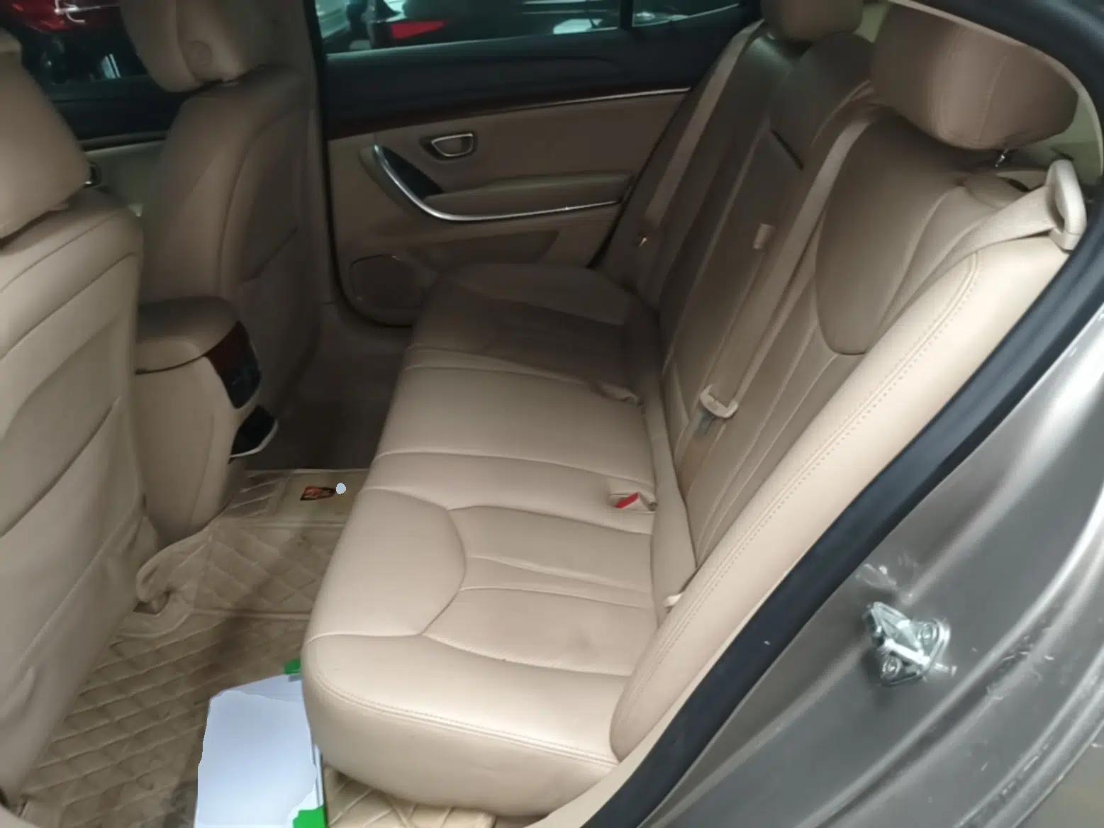 Roewe 950 2012 2.0L Comfort Edition — миниатюра 20