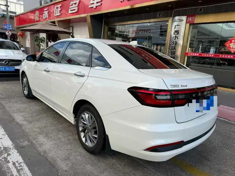 Venucia D60 2021 PLUS 1.6L XL CVT Elite Edition — миниатюра 3