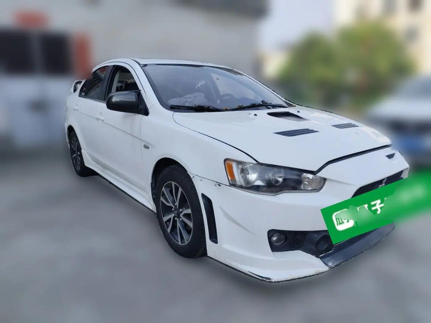 Mitsubishi Lancer EX 2012 Chasing Edition 1.8L CVT Luxury Model — миниатюра 3
