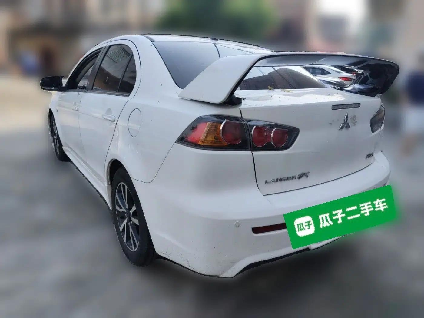Mitsubishi Lancer EX 2012 Chasing Edition 1.8L CVT Luxury Model — миниатюра 4
