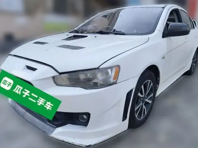 Mitsubishi Lancer EX 2012 Chasing Edition 1.8L CVT Luxury Model