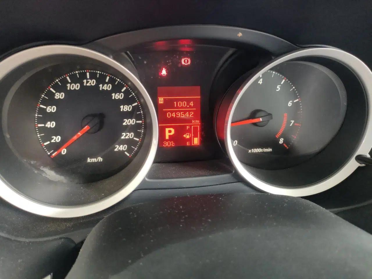 Mitsubishi Lancer EX 2016 1.8L CVT Black-and-White Retro Edition — миниатюра 12
