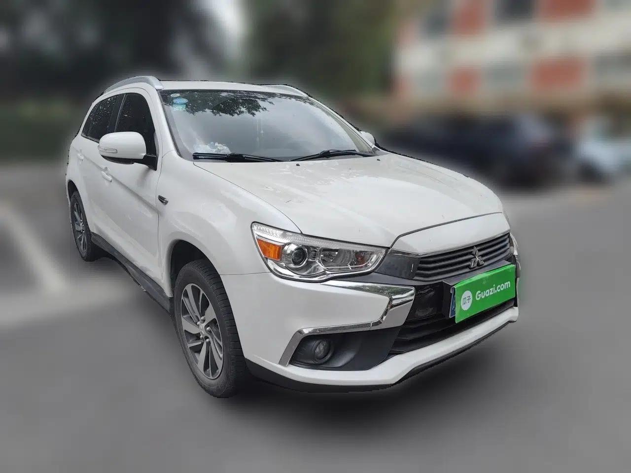 Mitsubishi ASX 2018 1.6L Manual Two-Wheel Drive Fashion Edition — миниатюра 3