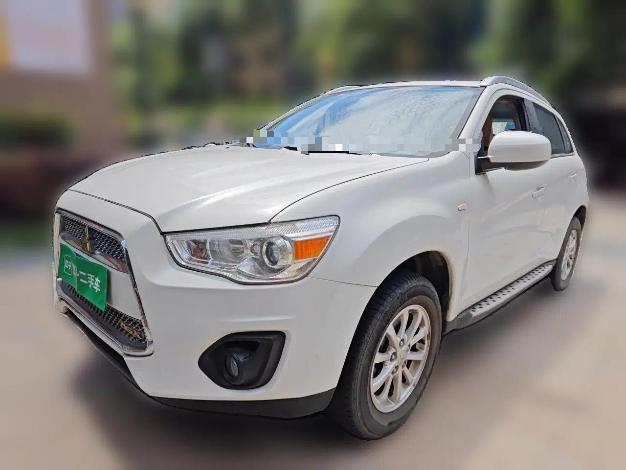 Mitsubishi ASX 2013 1.6L Manual Two-Wheel Drive Standard Edition — миниатюра 1