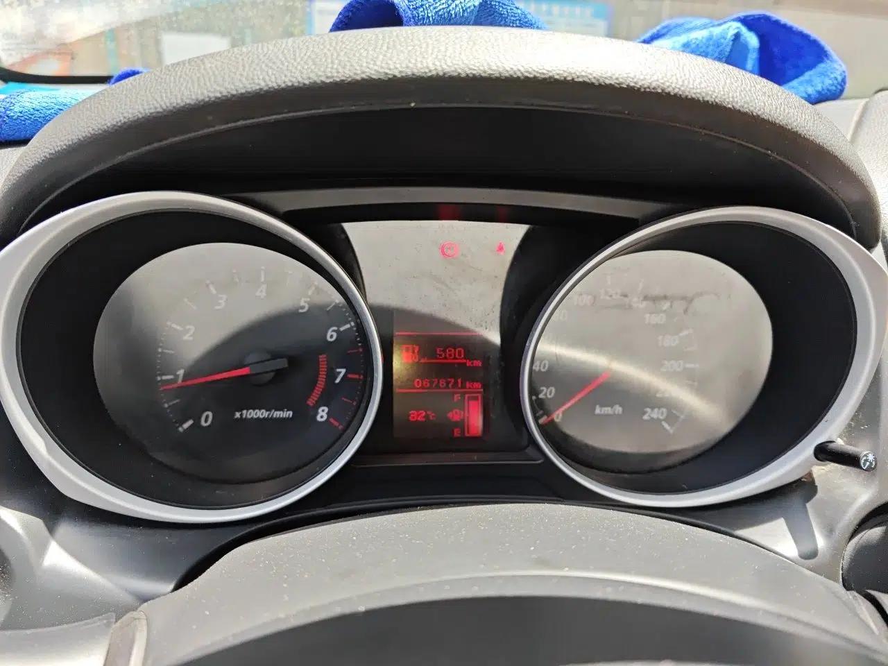 Mitsubishi ASX 2013 1.6L Manual Two-Wheel Drive Standard Edition — миниатюра 11