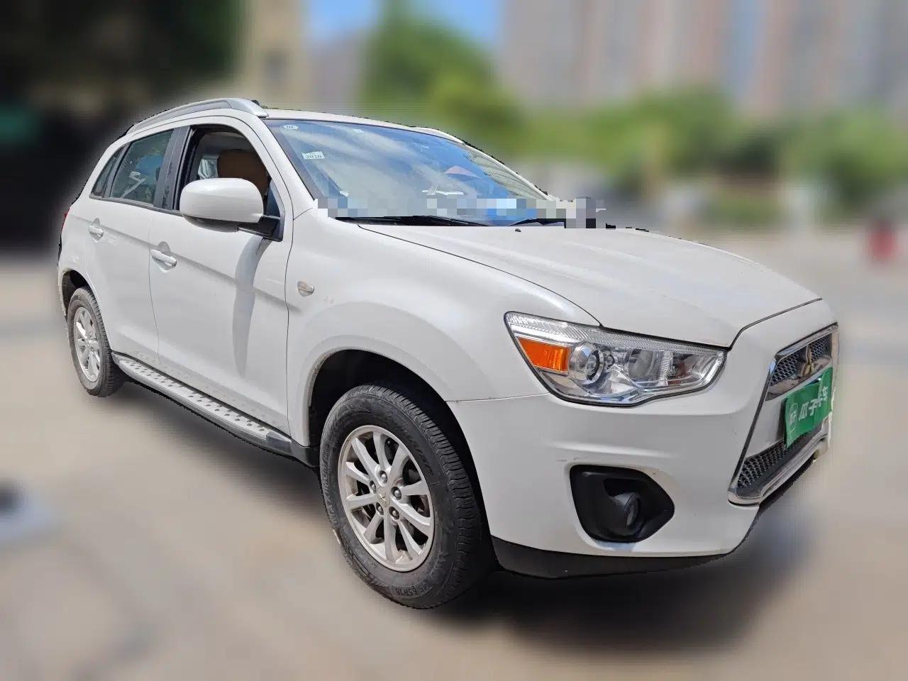 Mitsubishi ASX 2013 1.6L Manual Two-Wheel Drive Standard Edition — миниатюра 3