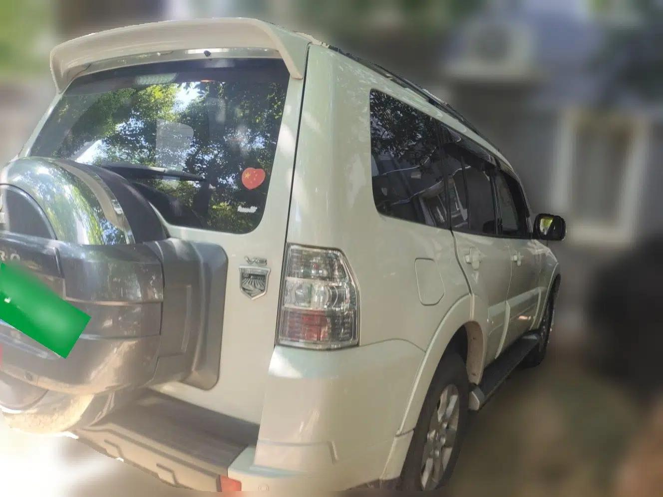 Mitsubishi Pajero 2019 3.0L Automatic Comfort Edition — миниатюра 6