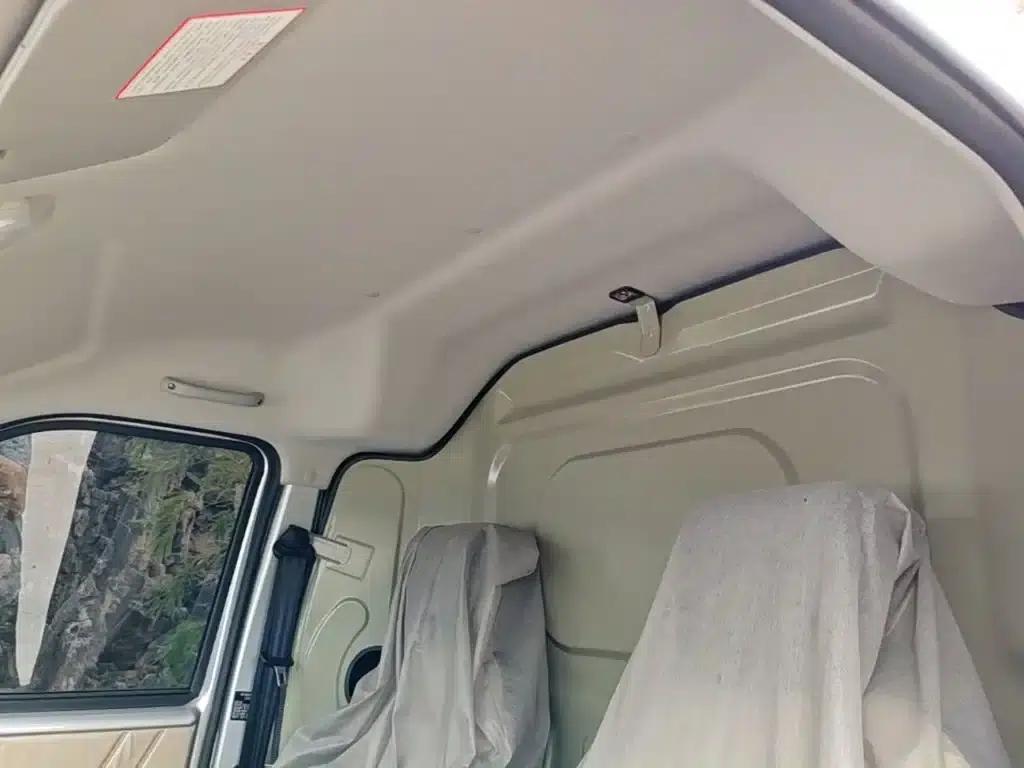 CrossStar V3 2023 1.3L Gasoline Enjoyment 2-Seat Van — миниатюра 18