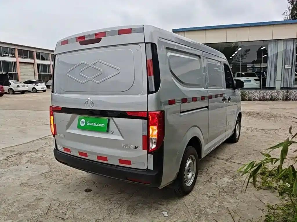 CrossStar V3 2023 1.3L Gasoline Enjoyment 2-Seat Van — миниатюра 7