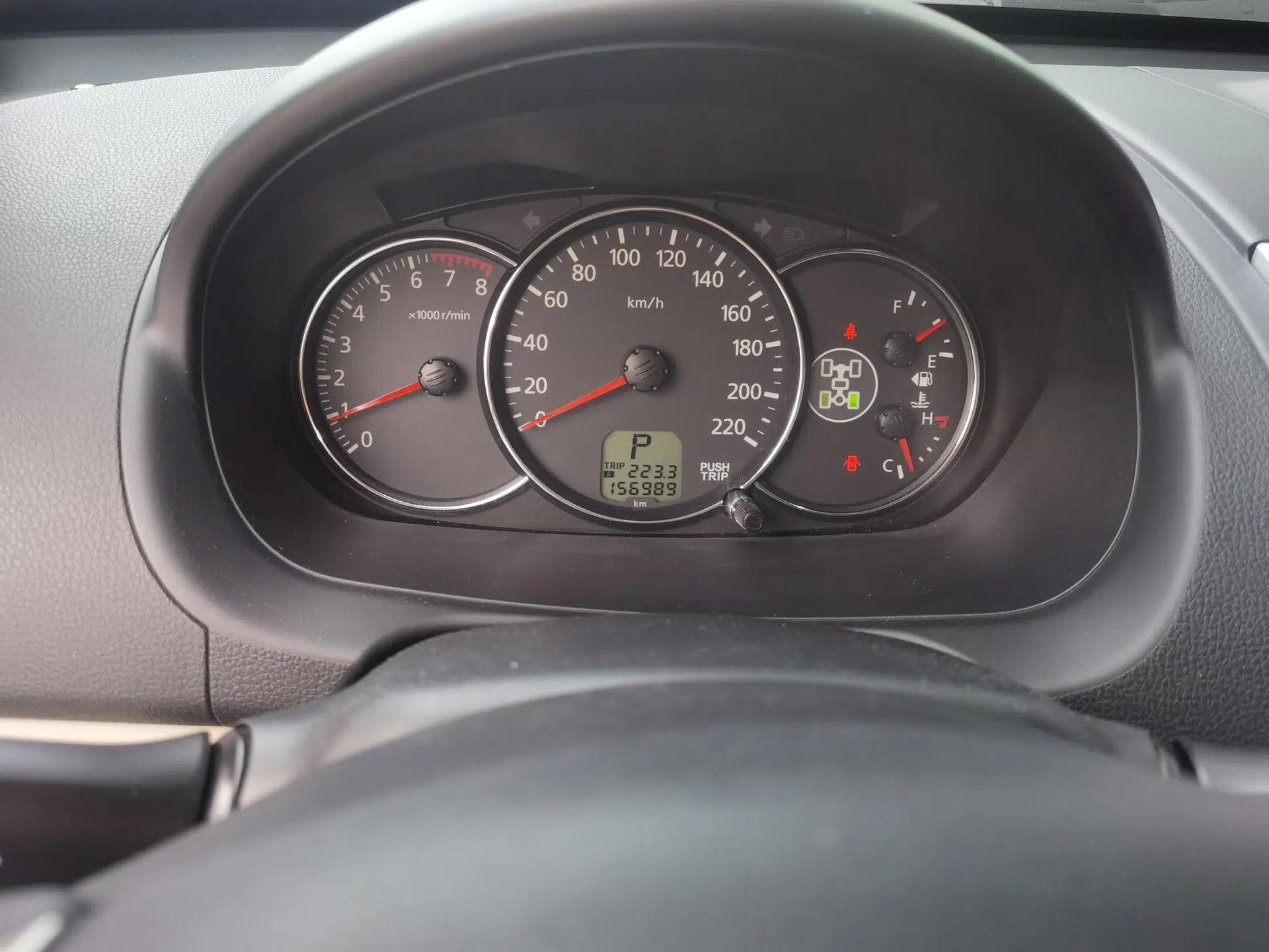 Mitsubishi Pajero Sport 2013 3.0L Automatic 4x4 Flagship Edition — миниатюра 11