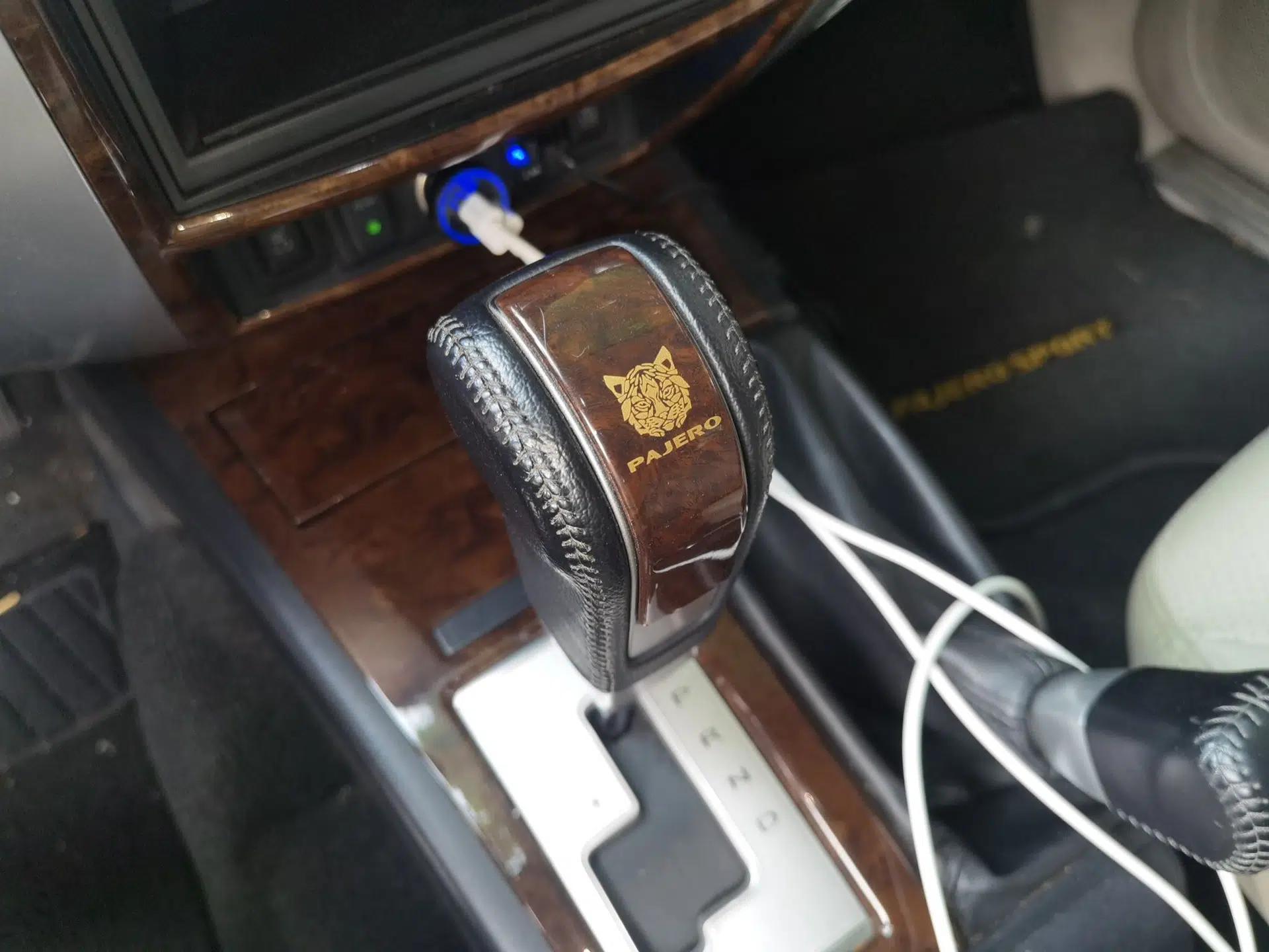 Mitsubishi Pajero Sport 2013 3.0L Automatic 4x4 Flagship Edition — миниатюра 14