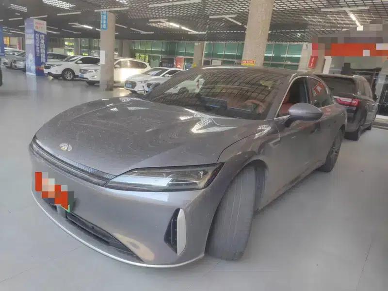 Fengyun A9L 2025 Model 260km Extended Range Premium Edition — миниатюра 1