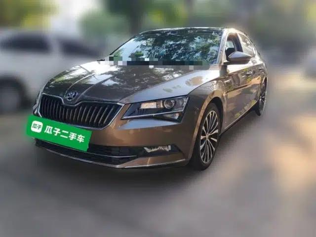 Skoda Superb 2016 TSI280 DSG Innovation Edition