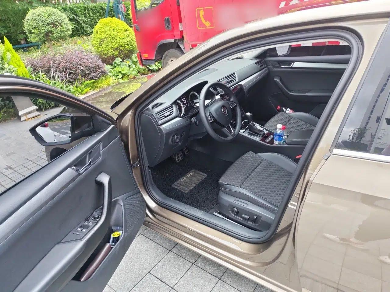 Skoda Superb 2018 TSI280 DSG Comfort Edition China V Standard — миниатюра 16