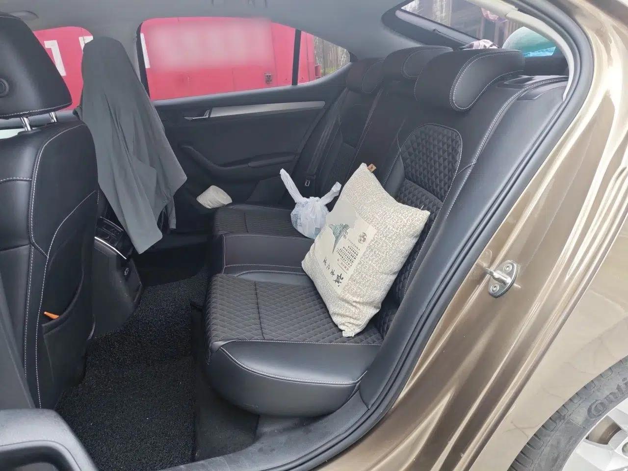 Skoda Superb 2018 TSI280 DSG Comfort Edition China V Standard — миниатюра 17