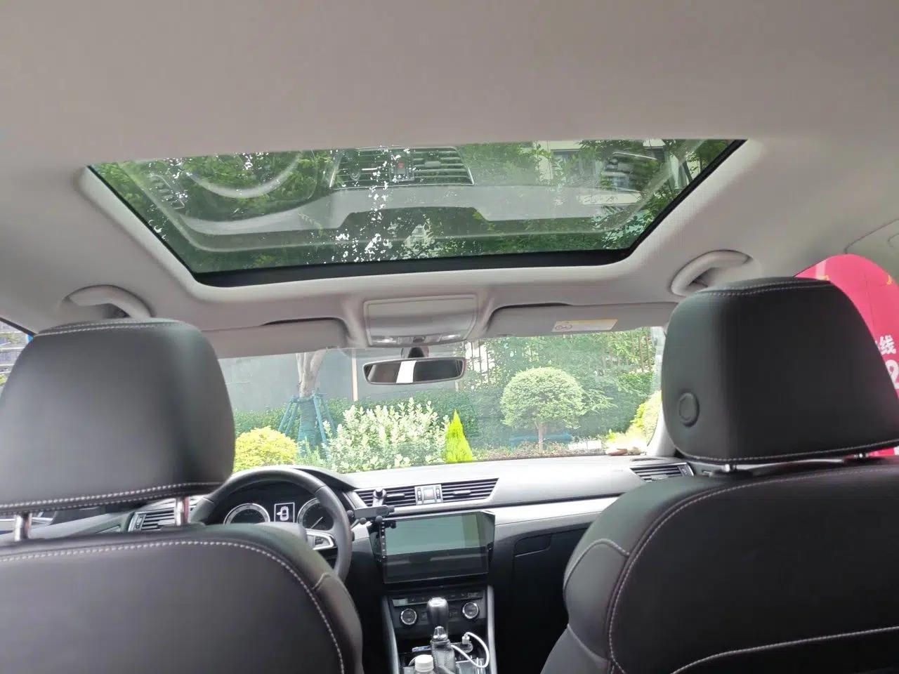 Skoda Superb 2018 TSI280 DSG Comfort Edition China V Standard — миниатюра 18