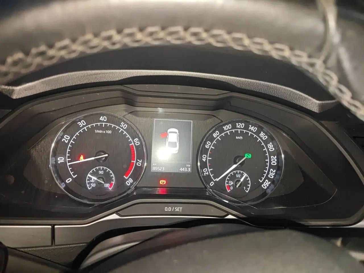Skoda Superb 2016 TSI330 DSG Innovation Edition — миниатюра 11