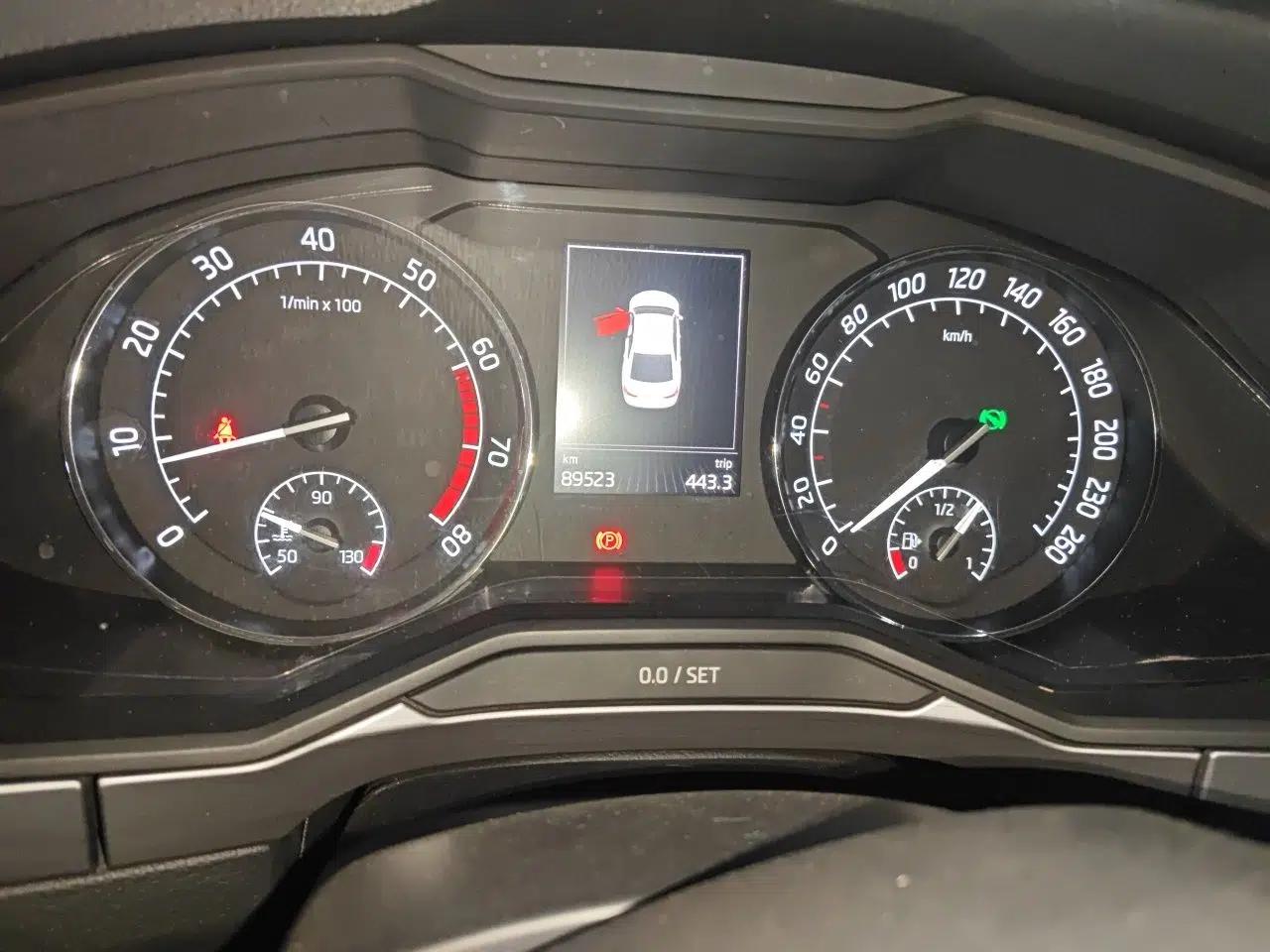 Skoda Superb 2016 TSI330 DSG Innovation Edition — миниатюра 12