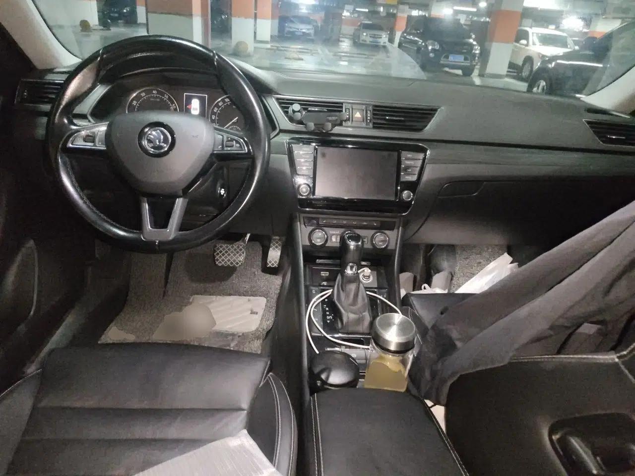 Skoda Superb 2016 TSI280 DSG Champion Edition — миниатюра 9