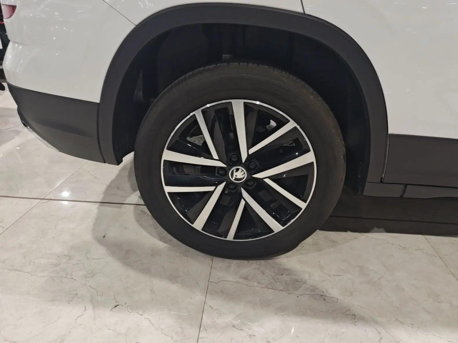 Skoda Kamiq 2024 1.5L Automatic Comfort Edition — миниатюра 11
