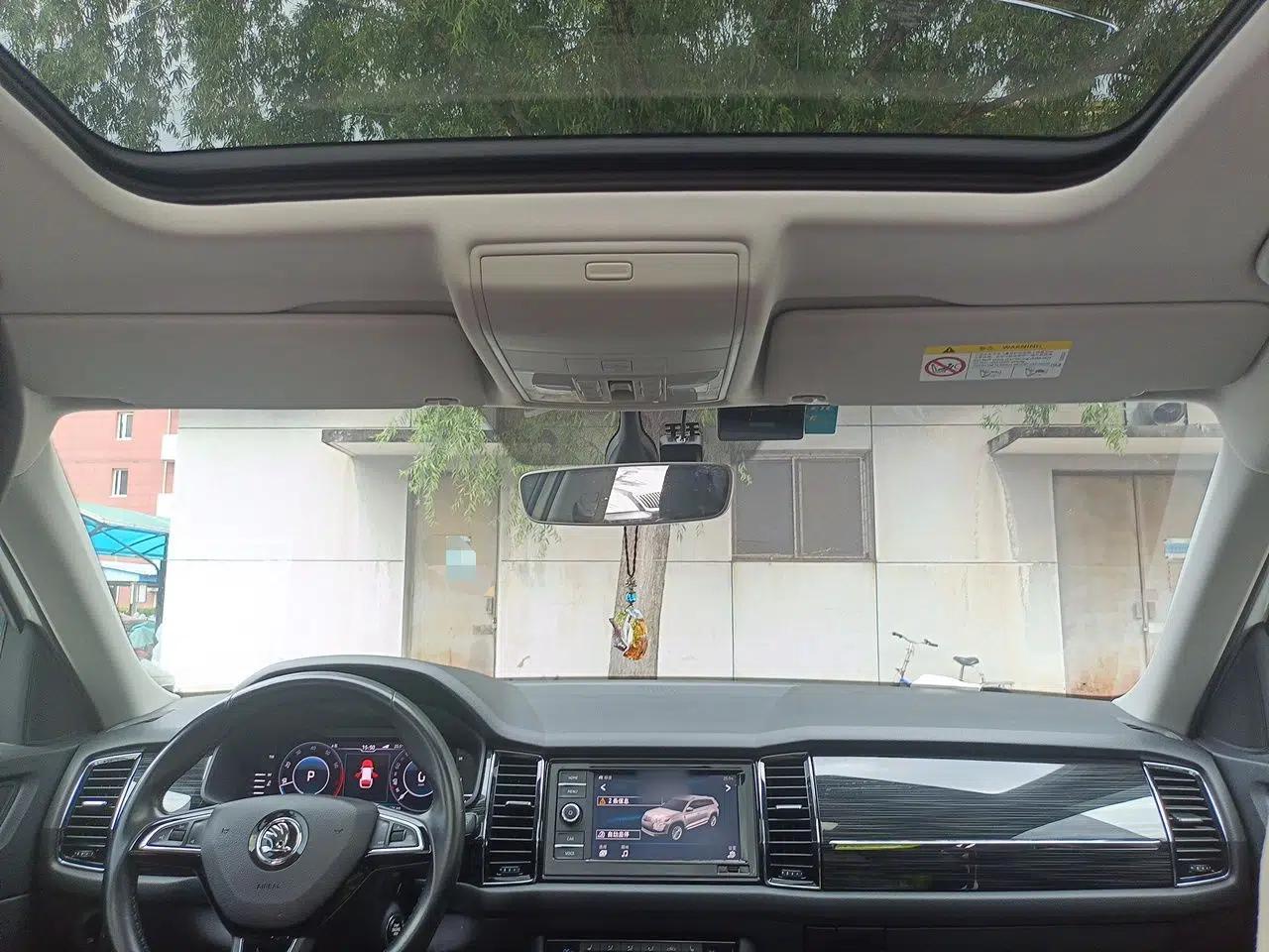 Skoda Kodiaq 2020 TSI330 5-Seat Two-Wheel Drive Deluxe Enjoyment Edition — миниатюра 18