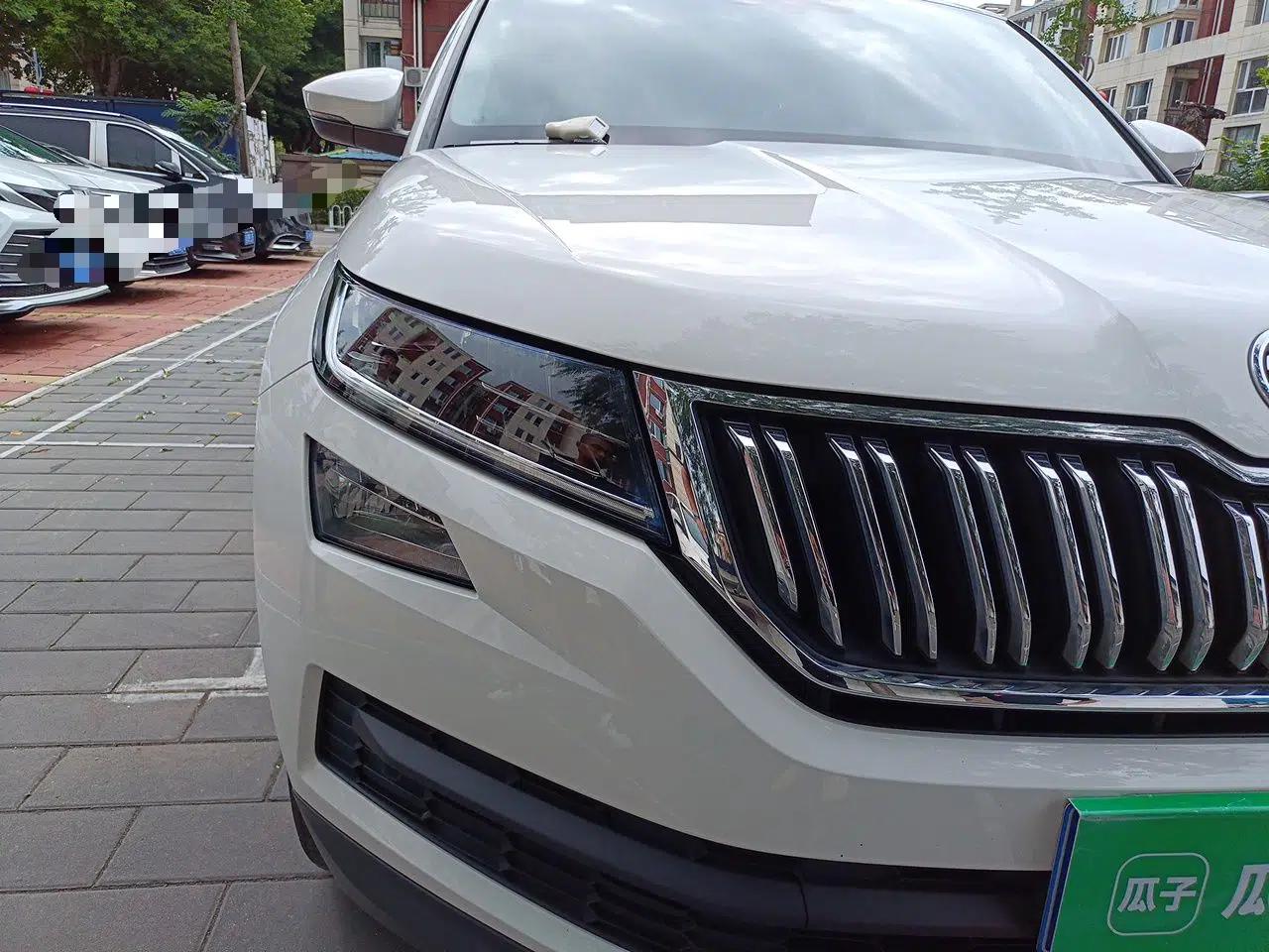 Skoda Kodiaq 2020 TSI330 5-Seat Two-Wheel Drive Deluxe Enjoyment Edition — миниатюра 7
