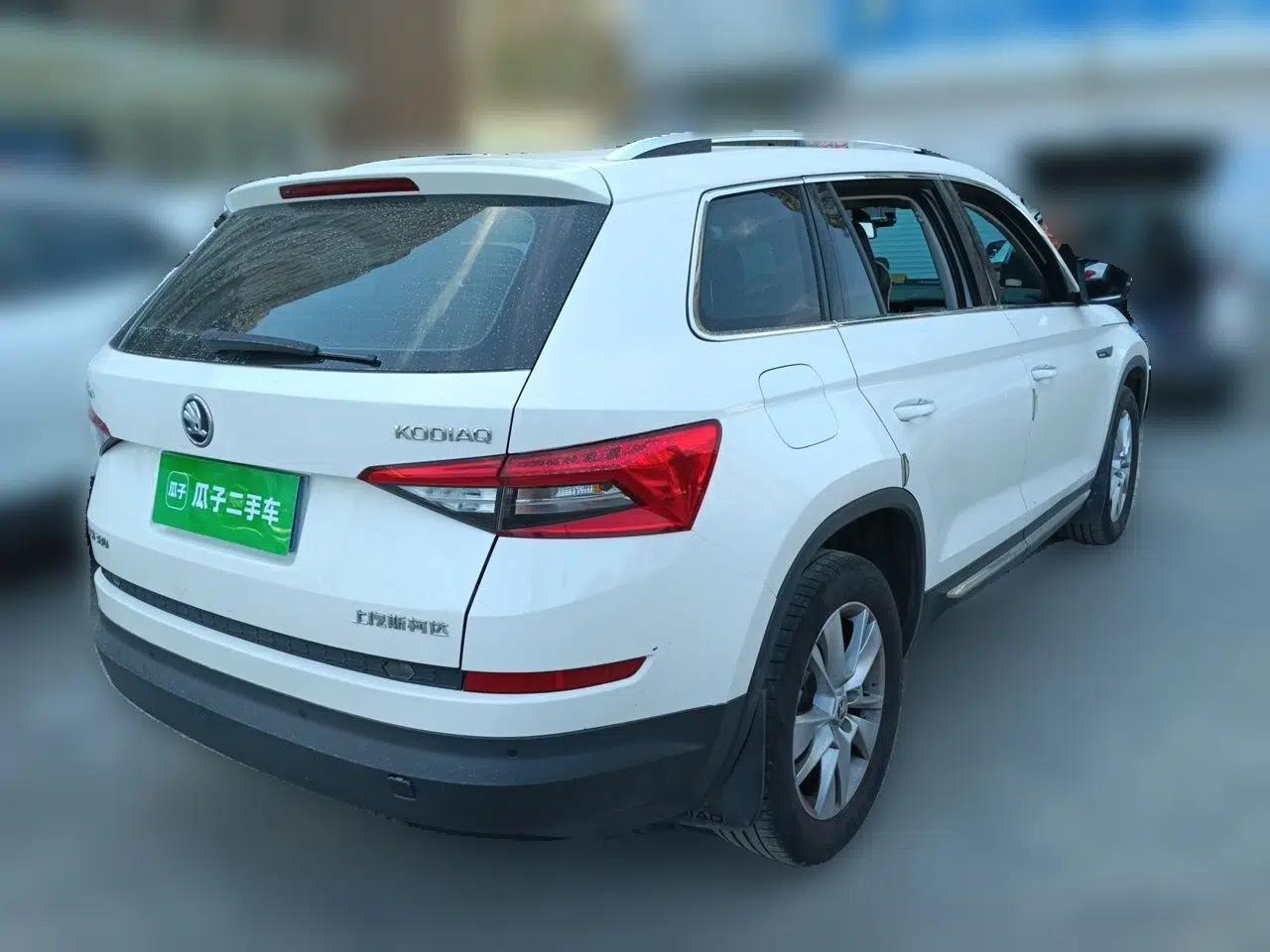 Skoda Kodiaq 2018 Facelifted TSI330 5-Seater Two-Wheel-Drive Comfort Edition — миниатюра 6