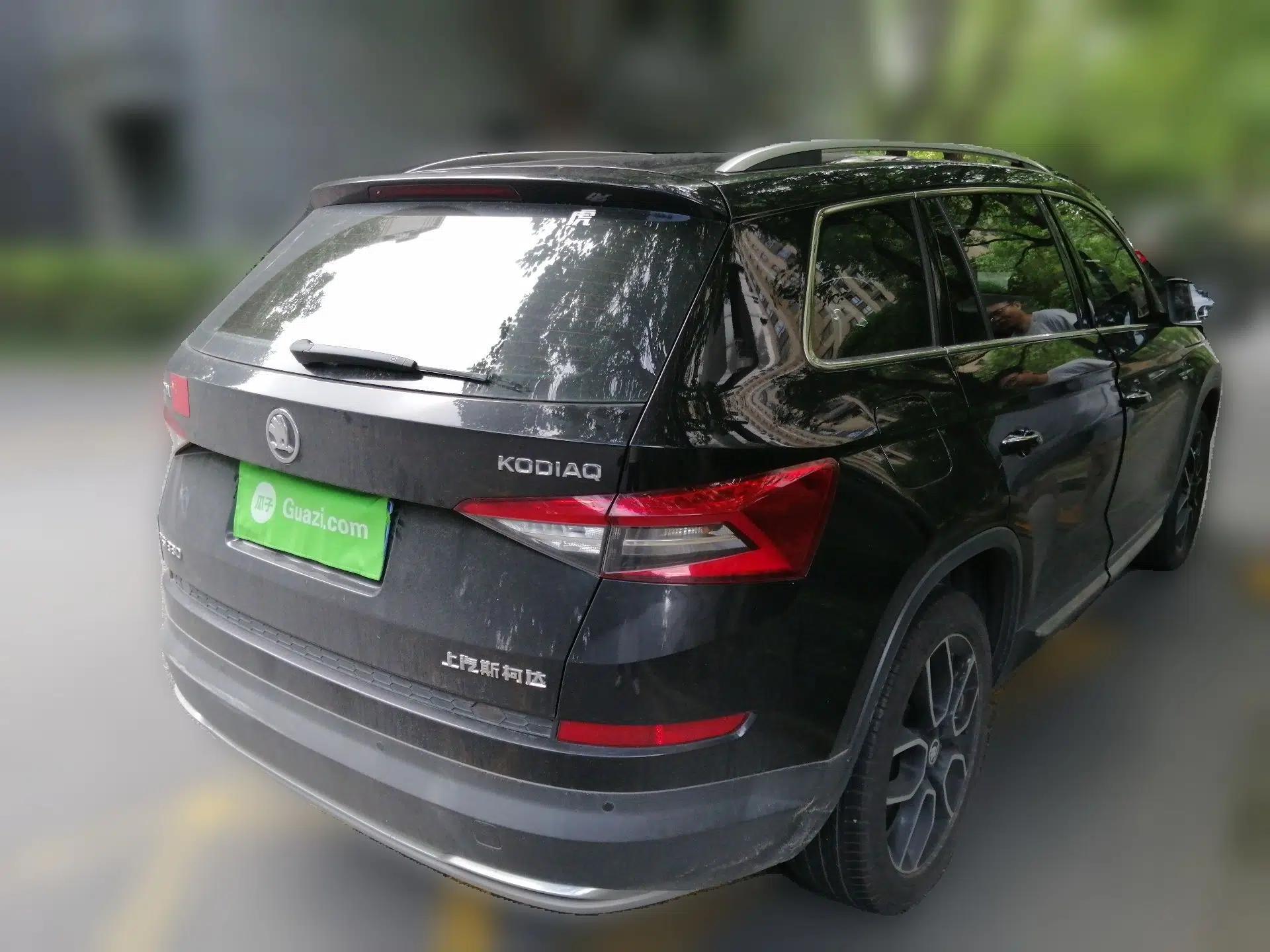 Skoda Kodiaq 2018 Restyled TSI330 7-Seater Two-Wheel Drive Luxury Enjoyment Edition — миниатюра 6
